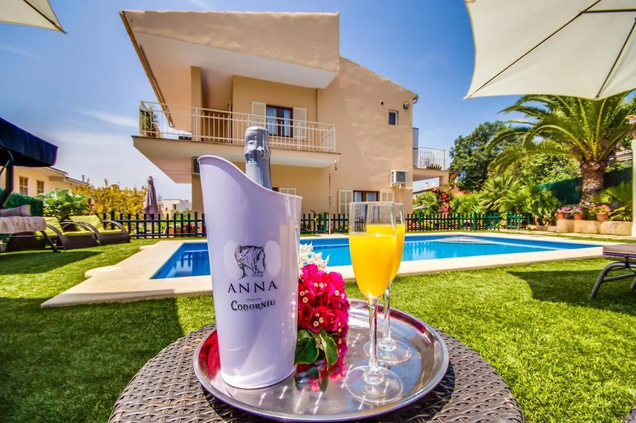 Ideal Property Mallorca - Amapola Alcanada Spain